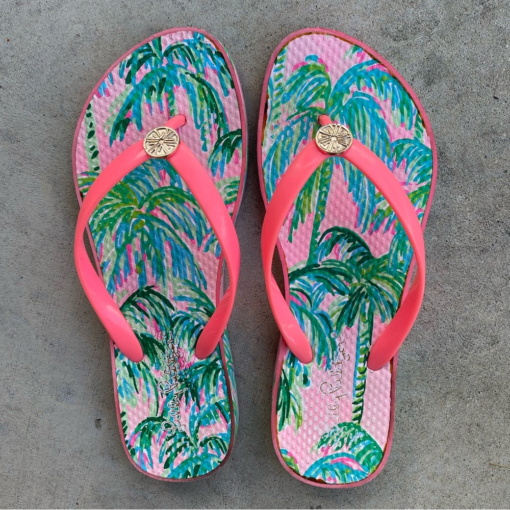 Lilly Pulitzer Tropical Pink Flip Flops